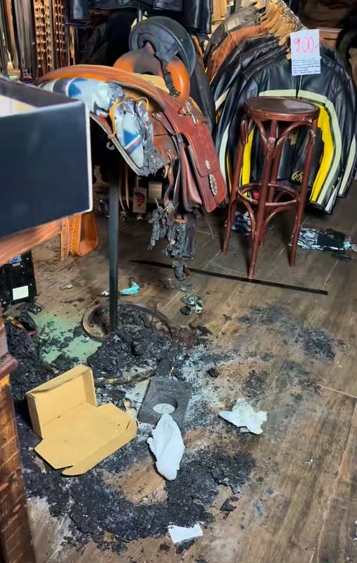 Incendie criminel et vol à Lausanne : une attaque volontaire et ses répercussions