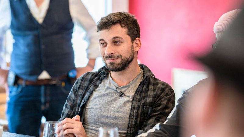 Week-end entre ennemis : wokistes et conservateurs réunis dans un écoquartier genevois