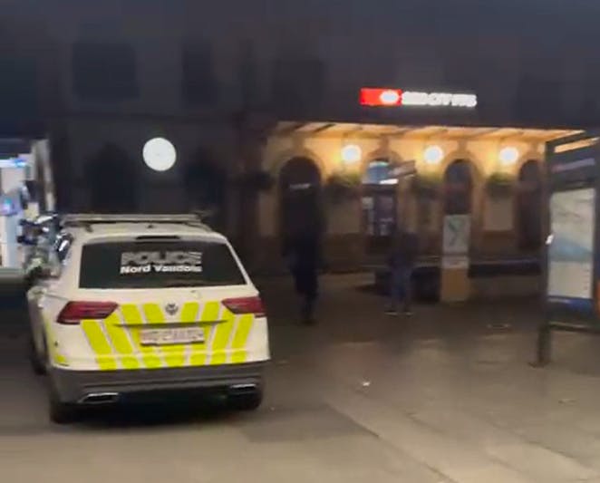 Incident dans un train Lausanne-Olten : intervention policière et mesures de sécurité