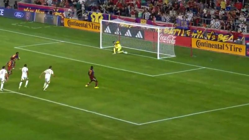 LAFC s’impose à Real Salt Lake : hat-trick de Son et arrêt improbable de Hugo Lloris sur penalty