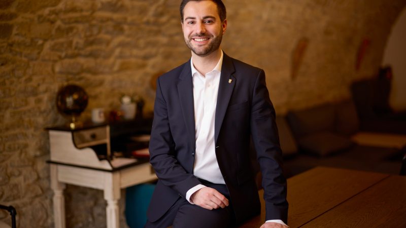 Vaucluse : deux nouveau-nés retrouvés morts, mère présumée et amie en garde à vue