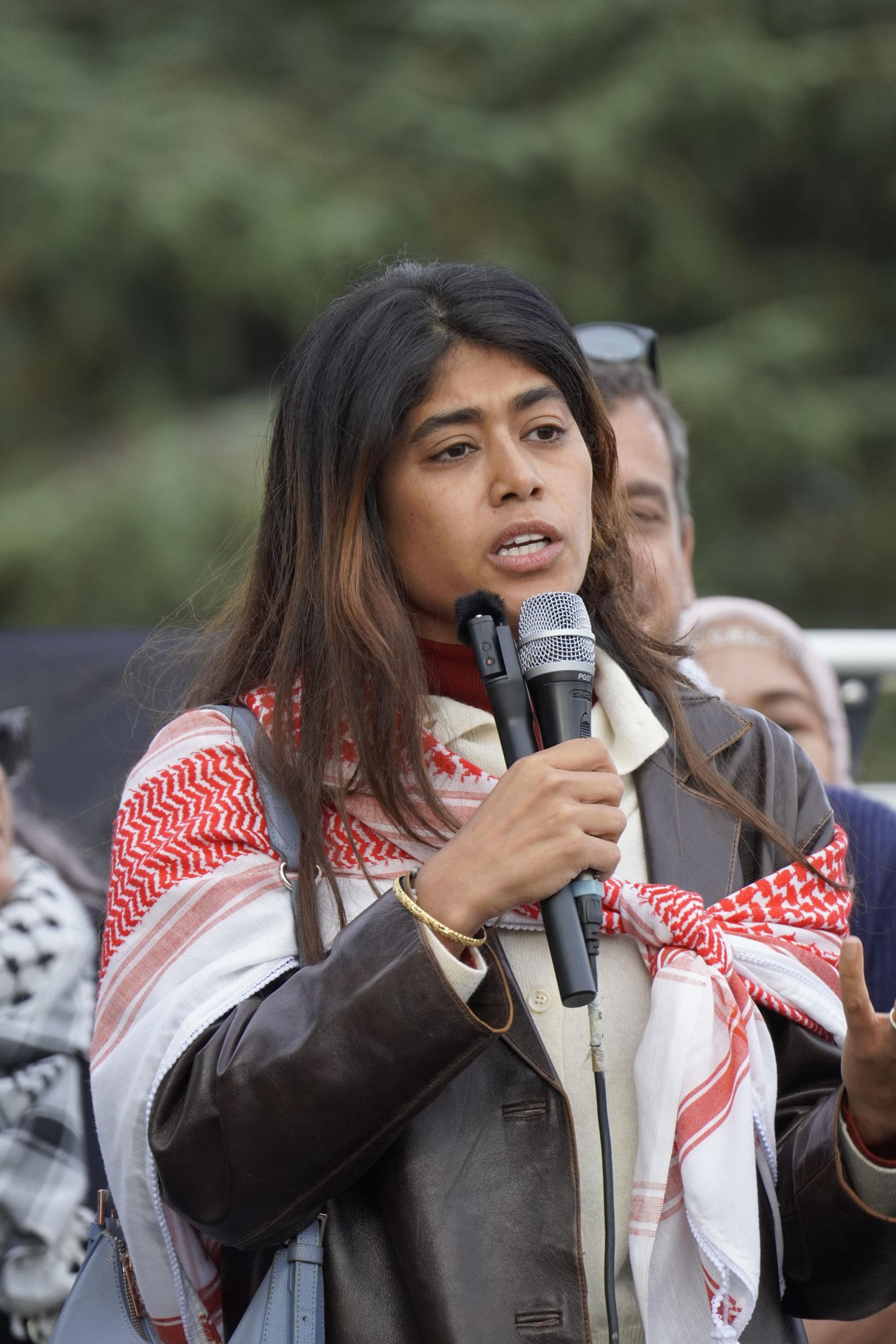 Accident de moto près du Rhin à Birsfelden : un homme de 84 ans décède à l’hôpital